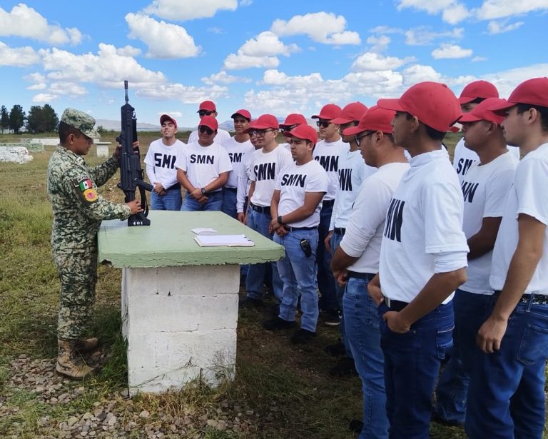 La Secretaría de la Defensa Nacional invita a jóvenes a cumplir con su deber ciudadano